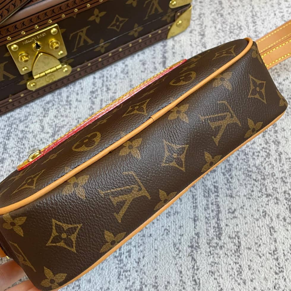 L0vis Vvtt0n Pochette Cite M51183 Replica Shoulder Bag