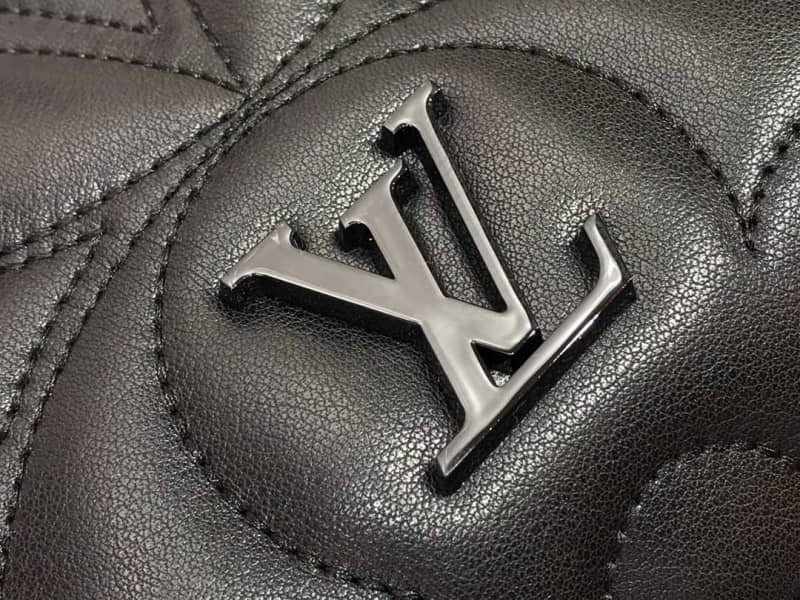 Luxury Mens Leather Logo Chain Tote