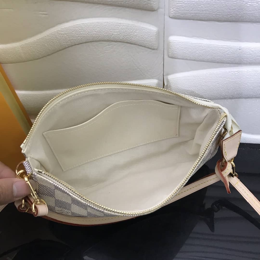 L0vis Vvtt0n Replica Pochette Accessoires Canvas Beige M40712