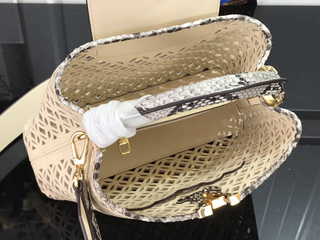 L0vis Vvtt0n Capucines BB Cutout Leather Bag Replica Apricot M57228