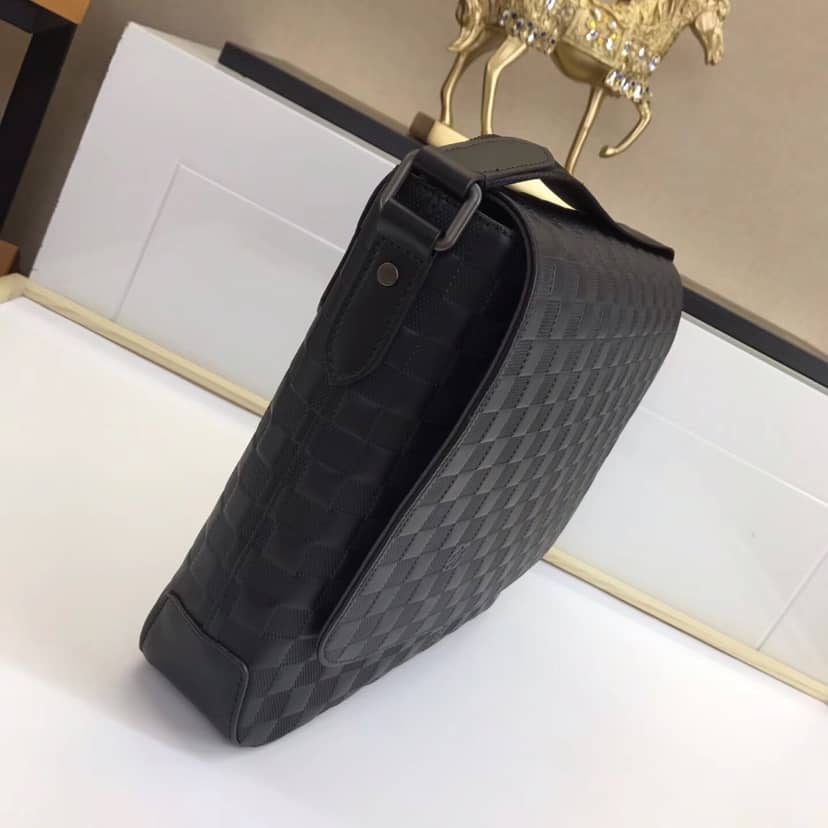 L0vis Vvtt0n District MM Damier Anfini Replica Shoulder Bag N41284