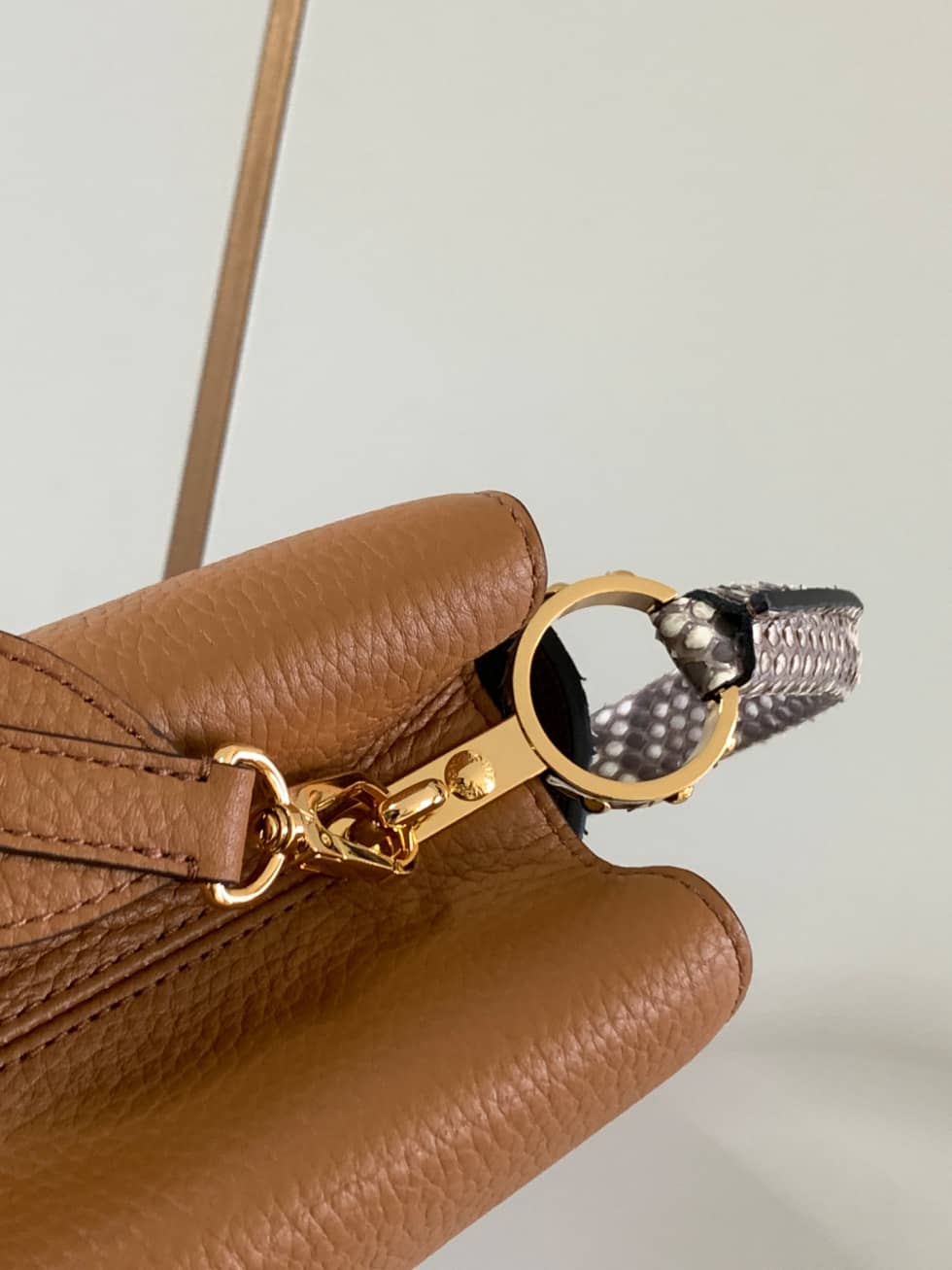 L0vis Vvtt0n Capucines BB N80741 Replica Shoulder Bag