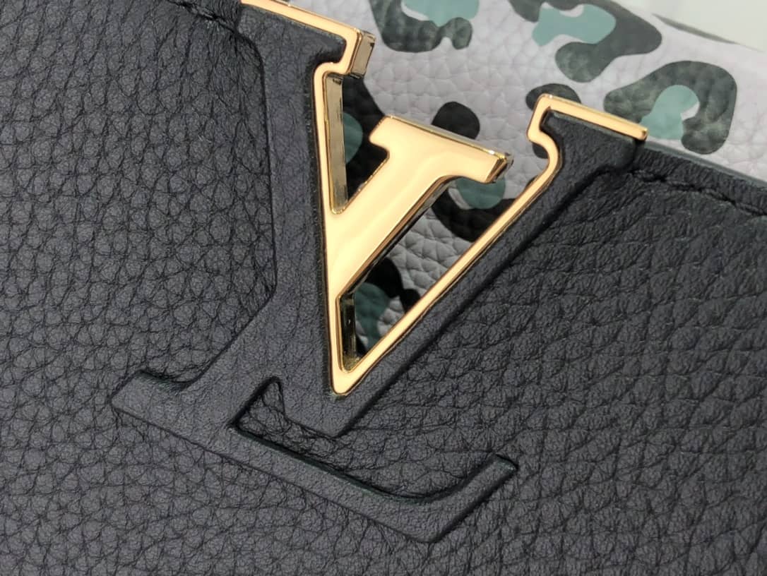 L0vis Vvtt0n Capucines MM Black Replica Bag M57361