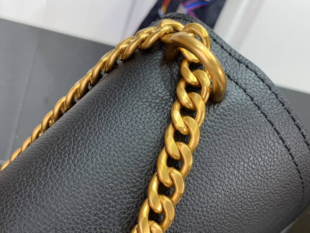 L0vis Vvtt0n Lockme Chain PM Replica Handbag Black M57073