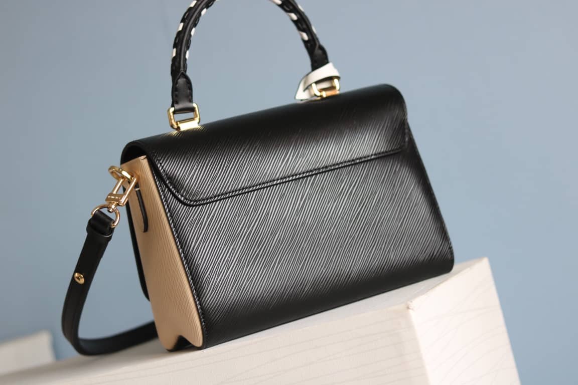 L0vis Vvtt0n Textured Epi Leather Twist Series Bag Black