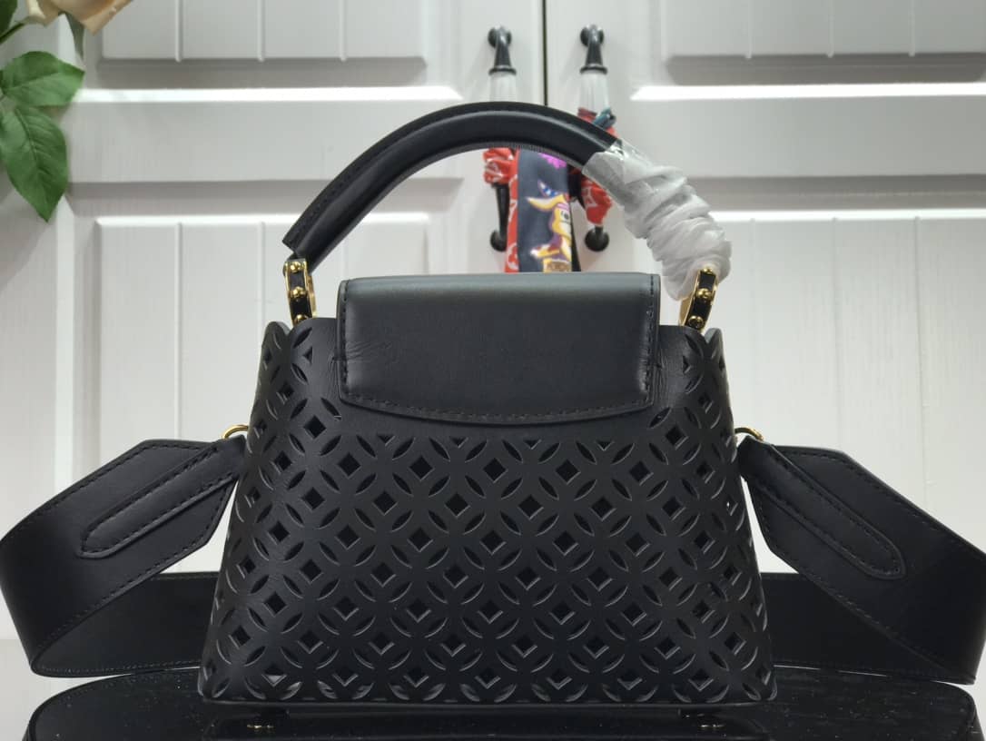 L0vis Vvtt0n Capucines BB Cutout Leather Bag Replica Black M57228