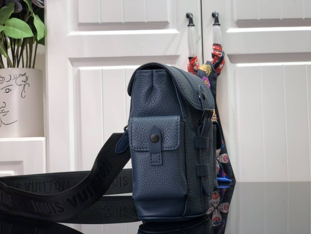 L0vis Vvtt0n Christopher XS Replica Backpack Blue M58495