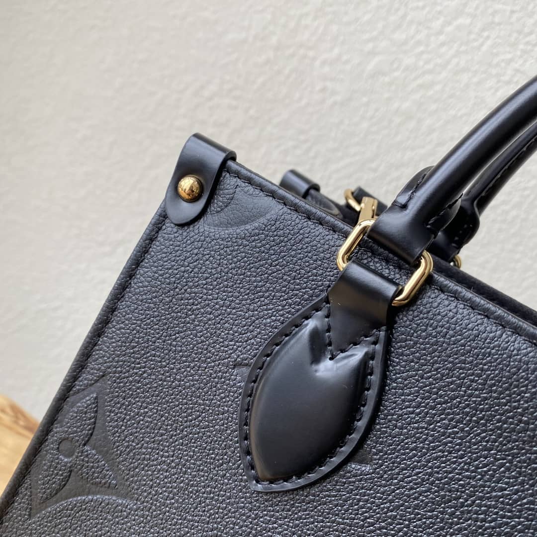 L0vis Vvtt0n Mini Onthego Tote Replica Black M45560