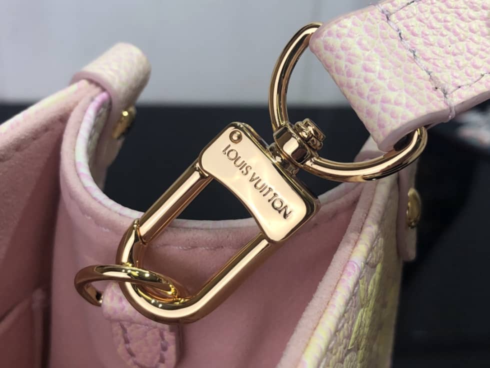L0vis Vvtt0n OnTheGo PM M46168 Replica Tote