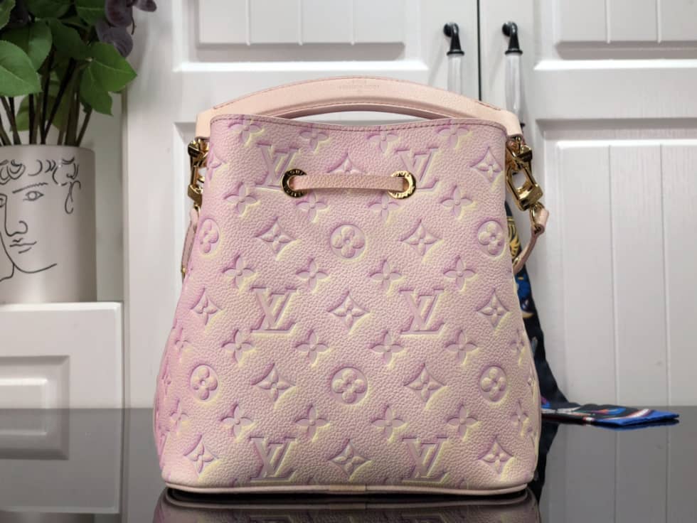 L0vis Vvtt0n Neonoe BB Pink M46174 Replica Bucket Bag