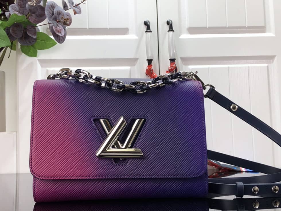 L0vis Vvtt0n Replica Bags PM Epi Grained Cowhide Leather M59896 Replica Crossbody Bag