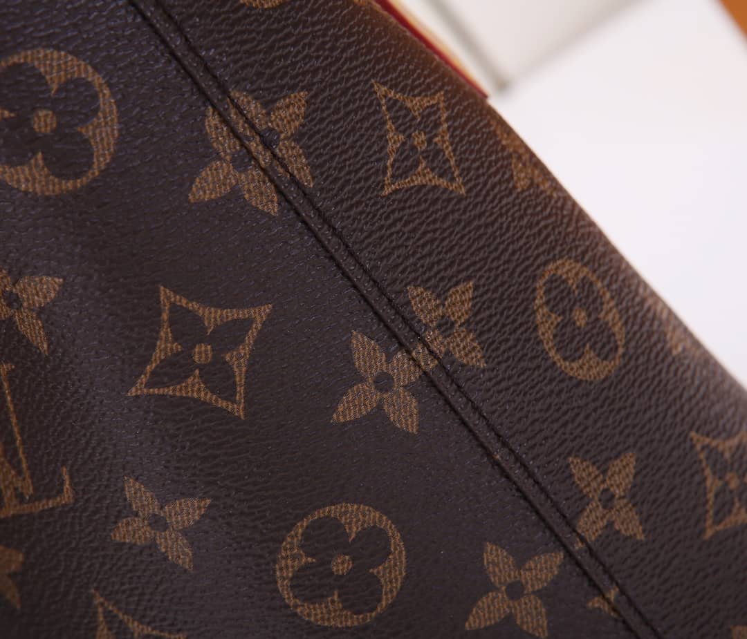 L0vis Vvtt0n Petit PM Monogram Canvas Brown M42238 Replica Bucket Bag