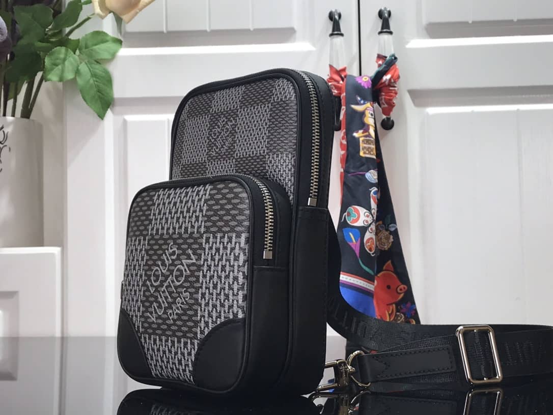L0vis Vvtt0n Damier Replica SlingBag N50012