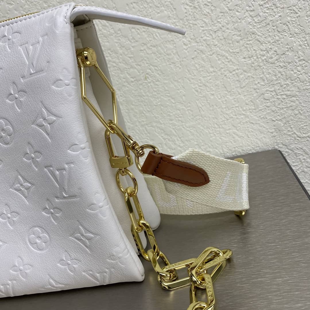 L0vis Vvtt0n 7 Star Chain Clutch Bag White