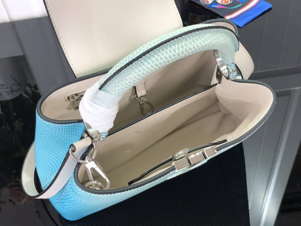 L0vis Vvtt0n Capucines BB Collection Blue N98093 Replica Shoulder Bag