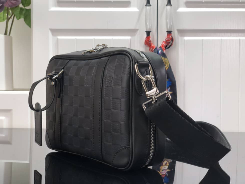 L0vis Vvtt0n Sirius Damier Infini N45286 Replica Messenger Bag