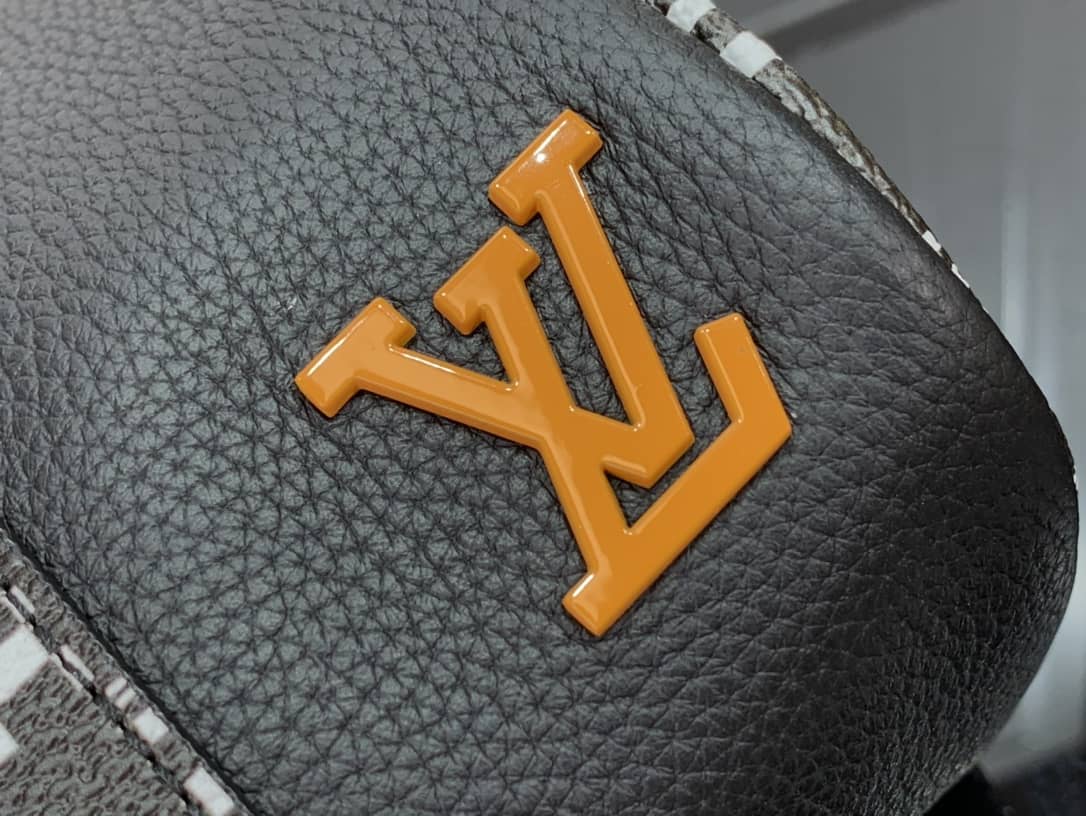 L0vis Vvtt0n Keepall XS Damier Replica Crossbody Bag M80202