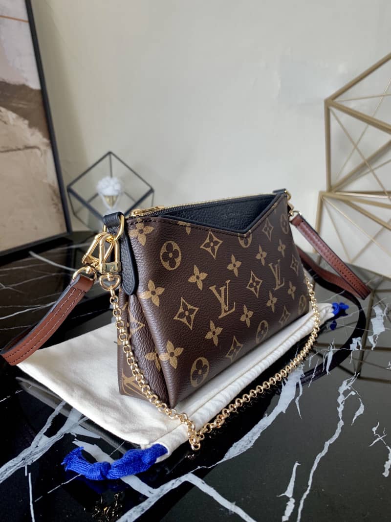 L0vis Vvtt0n Pallas Replica Clutch Monogram 2way Black M41638