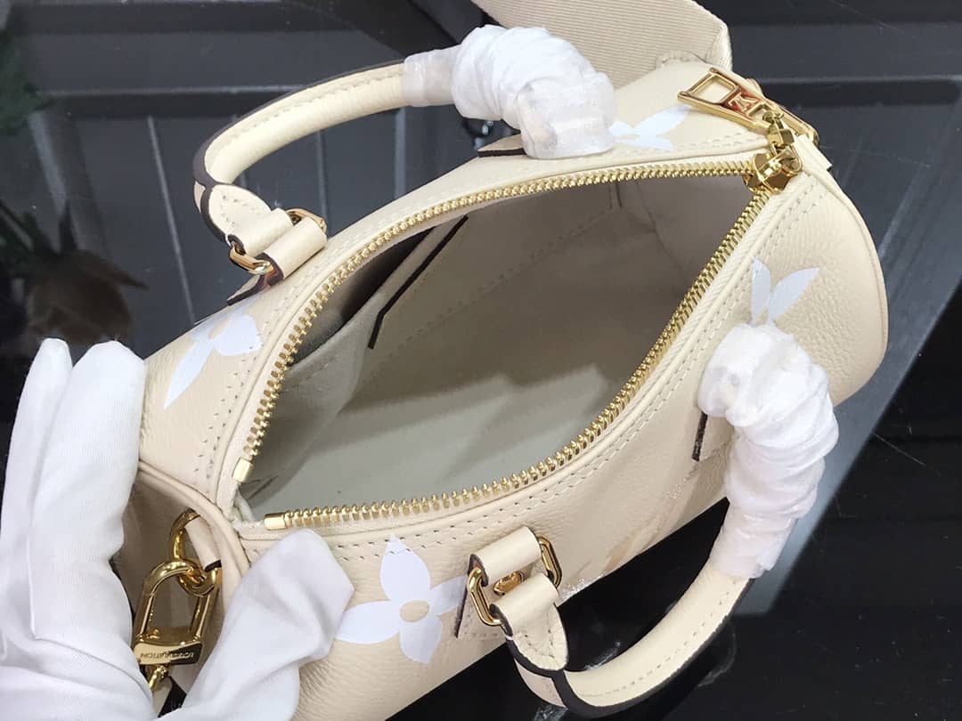 L0vis Vvtt0n Papillon BB Monogram Empreinte Leather Replica Bag M45708