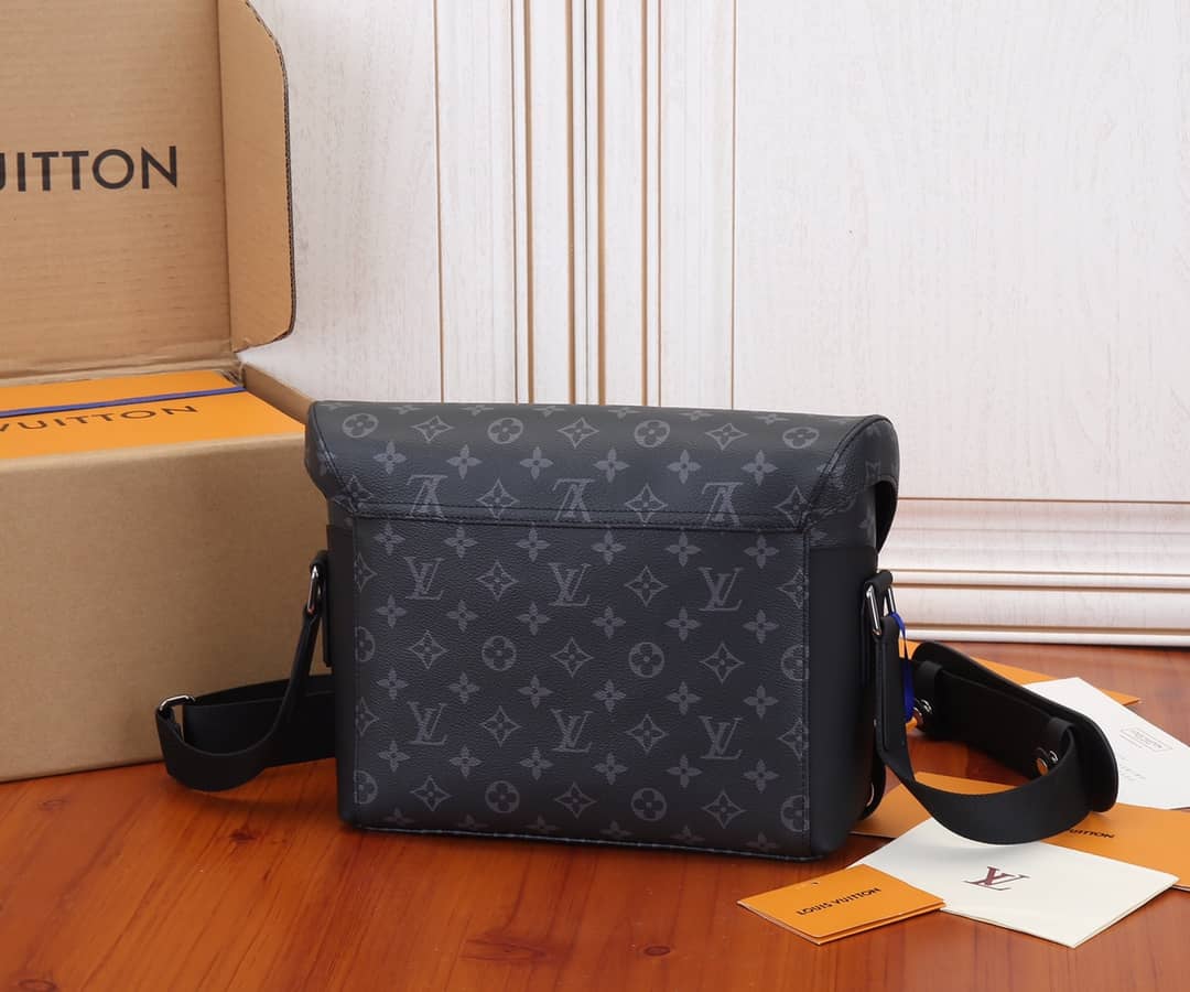 L0vis Vvtt0n Monogramu Messenger PM Voyage Shoulder Bag Replica M40511