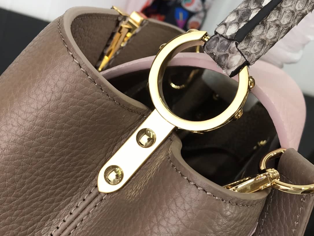 L0vis Vvtt0n Capucines Taurillon Leather PM Tote Replica N92800