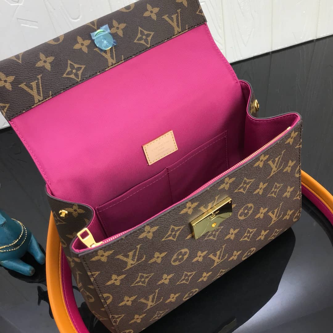 L0vis Vvtt0n Cluny BB Monogram Canvas Shoulder Bag Replica Pink M42738