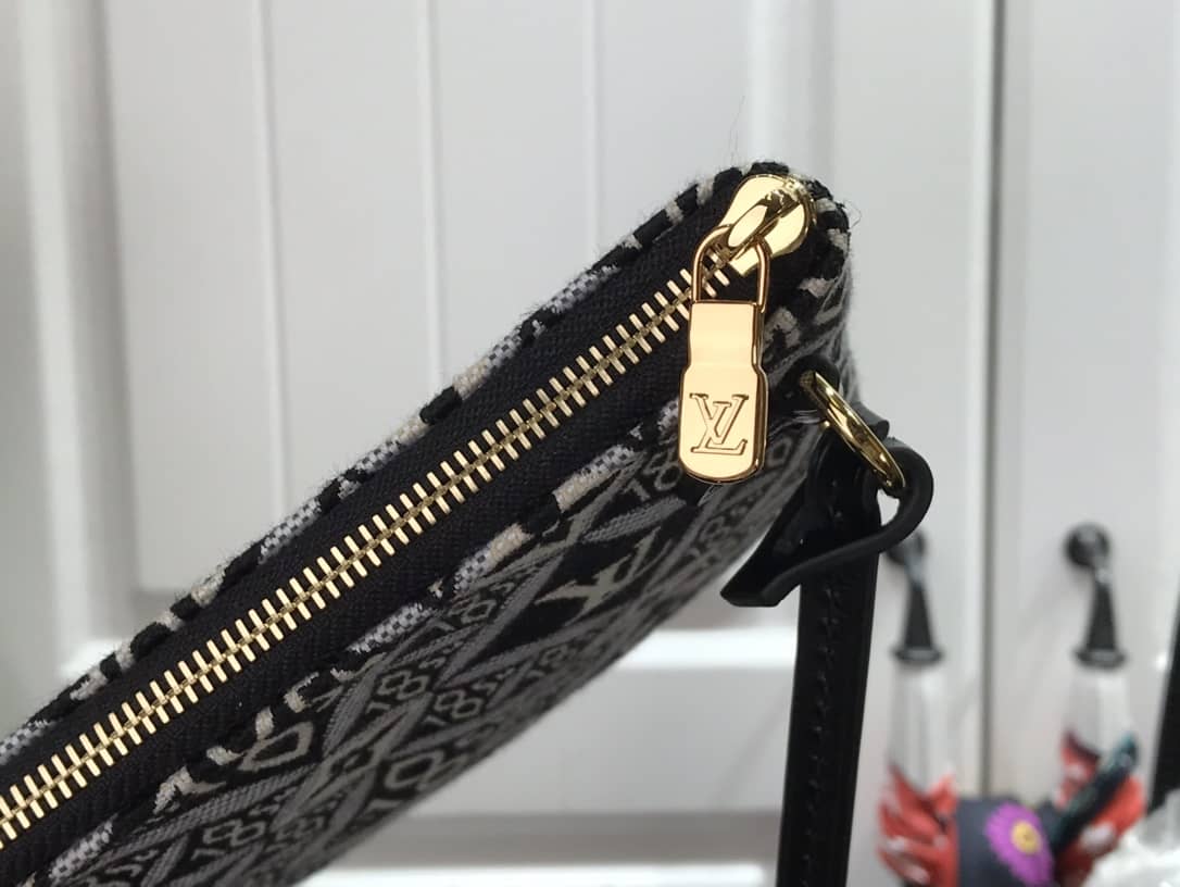 L0vis Vvtt0n Monogram Jacquard Neverfull MM Tote Replica M57230