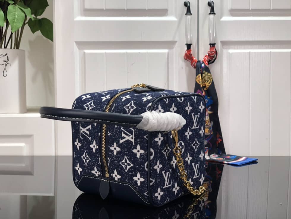 L0vis Vvtt0n Square Denim Leather M59611 Replica Bag