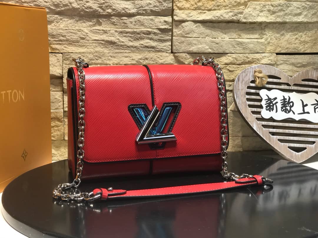 L0vis Vvtt0n Replica Bags Twist PM Epi Leather Replicas Handbag Red