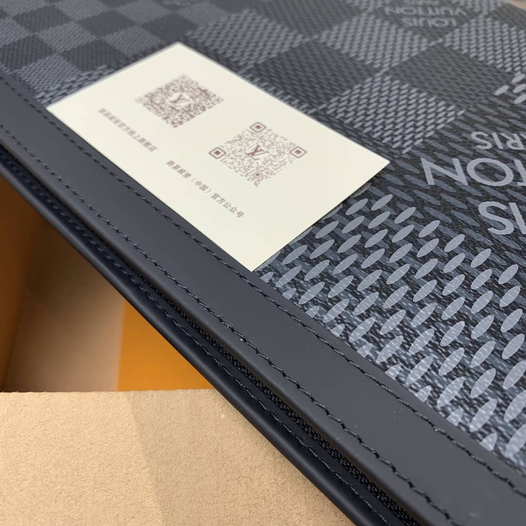 L0vis Vvtt0n Pochette Voyage Damier 3D Coated Canvas Replica Bag N60444