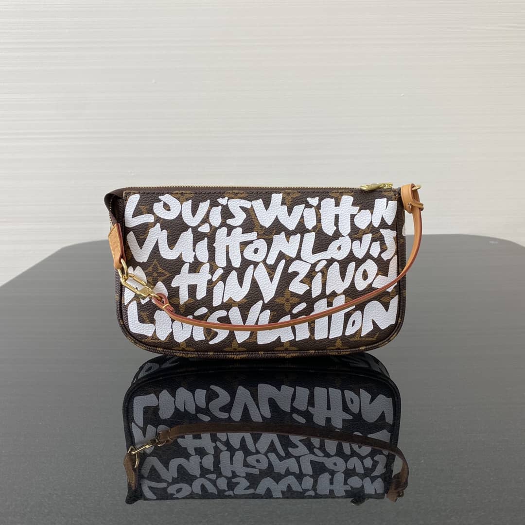L0vis Vvtt0n Pochette Dupe 2001 Accessories Graffiti Monogram Bag M51980 White
