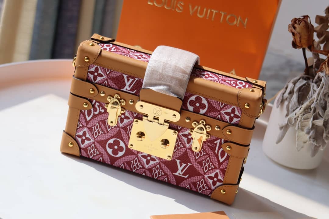 L0vis Vvtt0n Petite Malle Monogram Canvas Replica Bag Red M40273
