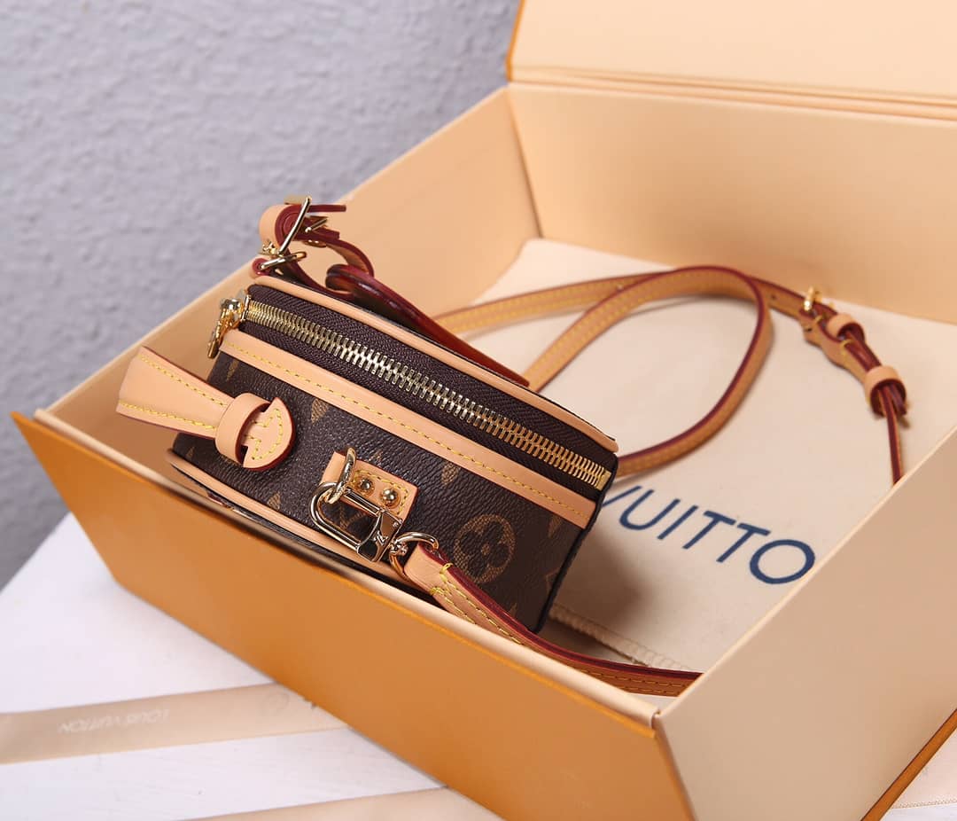 L0vis Vvtt0n Mini Boite Chapeau Replica Crossbody Bag M44699