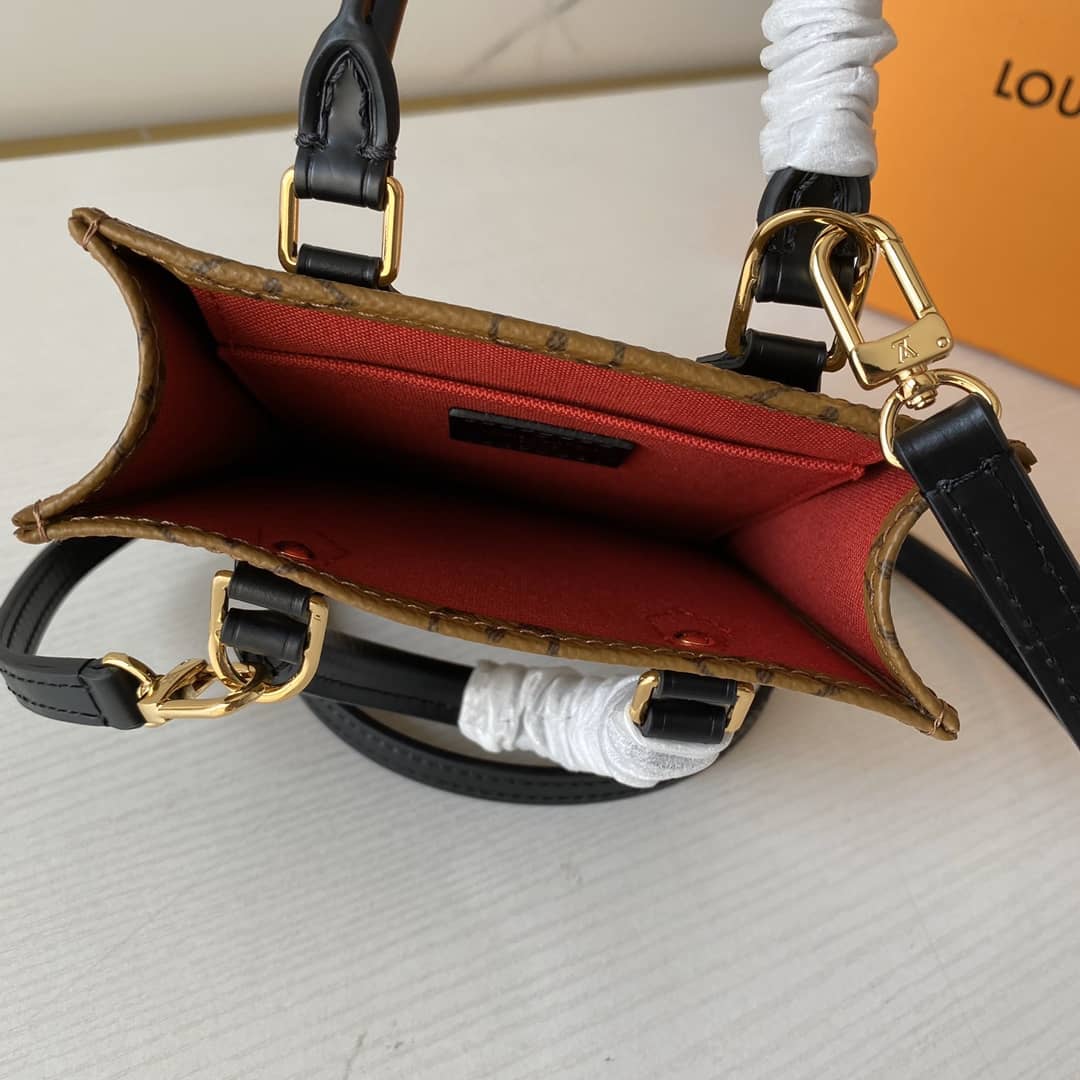 L0vis Vvtt0n Monogram Petit Sac Plat 2Way Replica Shoulder Bag Brown M69442