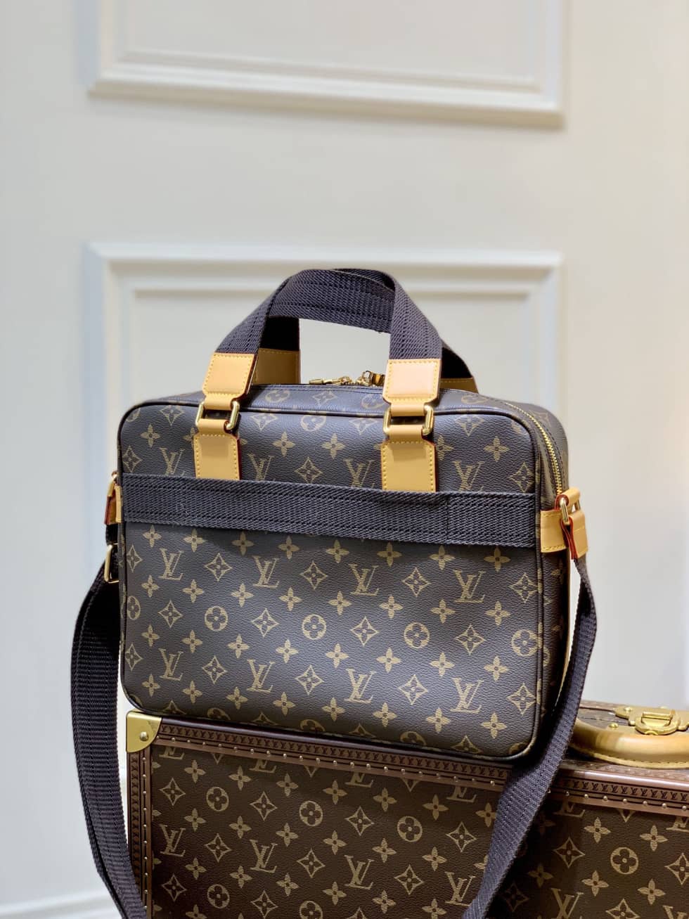 L0vis Vvtt0n Sac Bosphore 2 Way Shoulder Handbag M40043 Replica Mens Bag