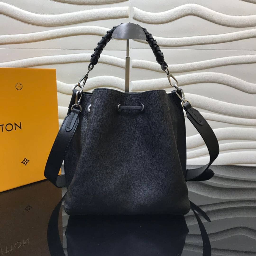 L0vis Vvtt0n Mahina Muria Replica Handbag Black M55801