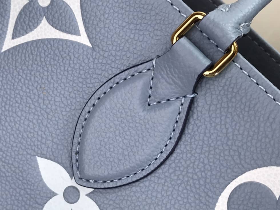 L0vis Vvtt0n OnTheGo Monogram Empreinte MM Blue M45718 Replica Tote