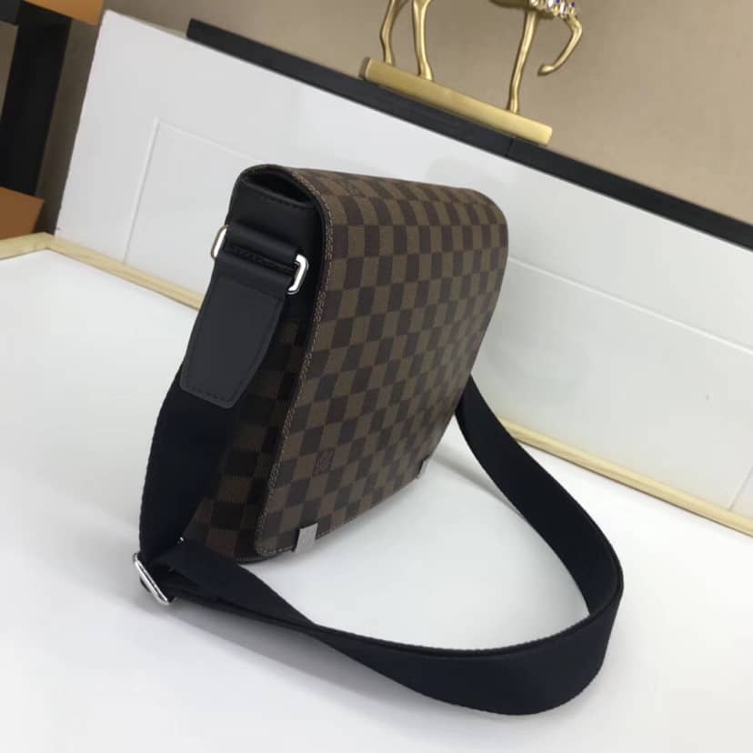L0vis Vvtt0n District PM Damier Crossbody Bag Replica N41031