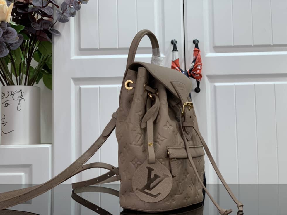 L0vis Vvtt0n Empreinte Montsouris M45639 Replica Backpack