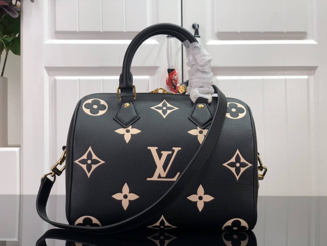 L0vis Vvtt0n Monogram Empreinte Speedy Bandoulière 25 Replica Bag M58947
