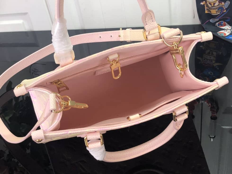 L0vis Vvtt0n OnTheGo PM M46168 Replica Tote