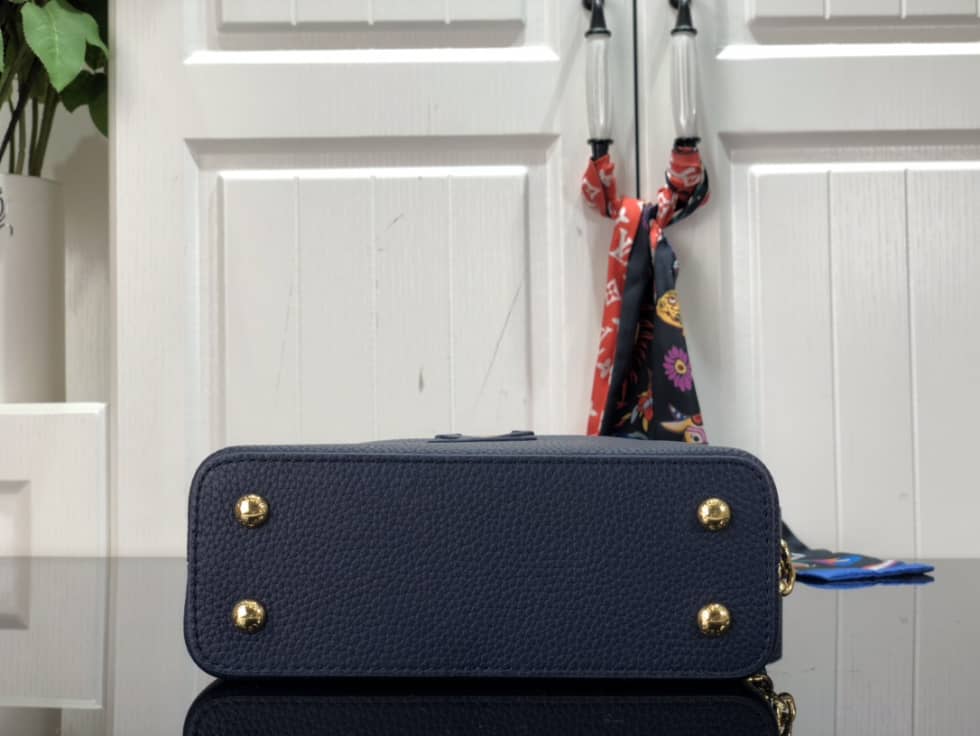 L0vis Vvtt0n Capucines MM M59065 Replica Shoulder Bag