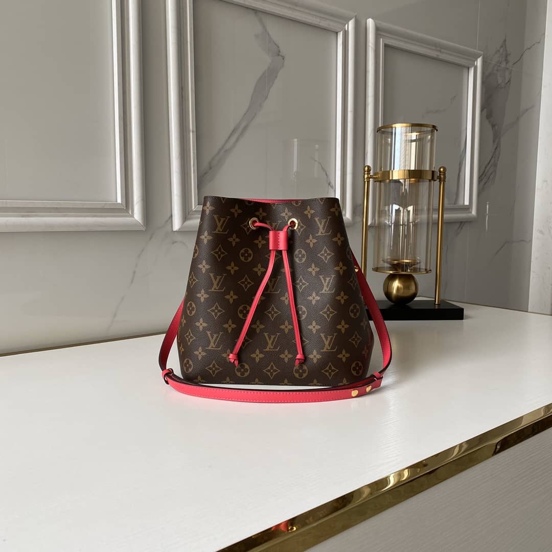 L0vis Vvtt0n NeoNoe Monogram Canvas Replica Bucket Bag M43570