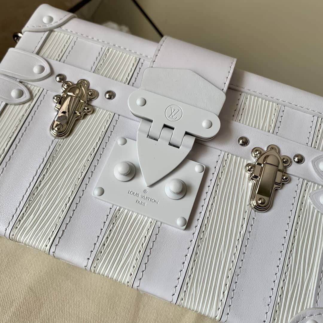 Perfect LV Replicas Petite Malle Box Bag