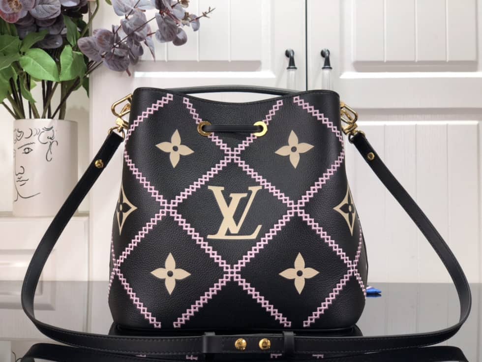 L0vis Vvtt0n NeoNoe MM Black M46023 Replica Bucket Bag