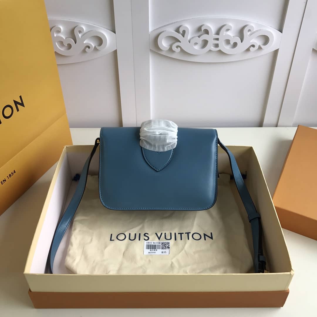 L0vis Vvtt0n Pont9 Neuf Leather Replica Shoulder Bag Blue M55948