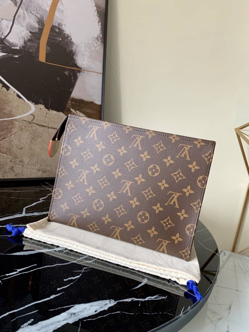 L0vis Vvtt0n Toiletry Monogram Canvas Pouch Replica M47542