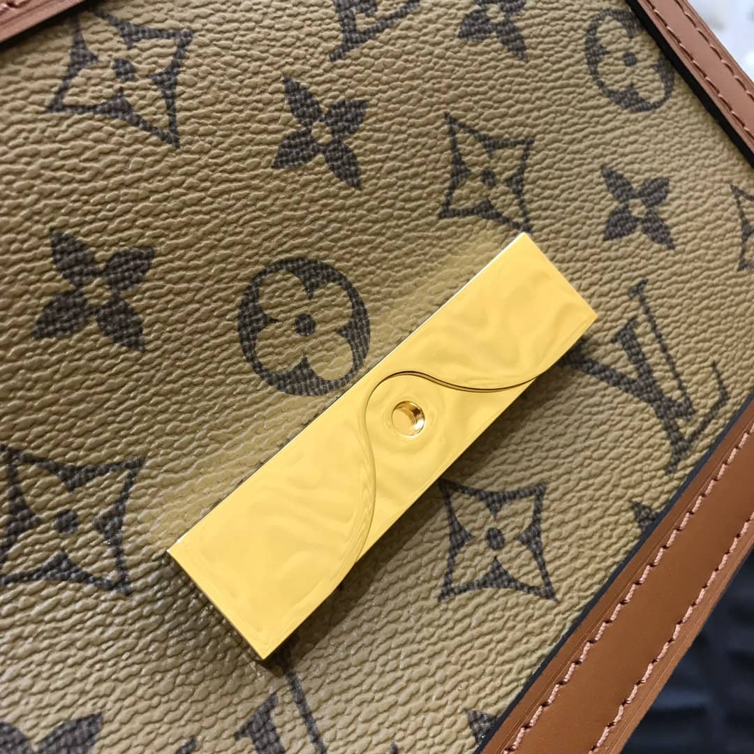 L0vis Vvtt0n Monogram Reverse Dauphine Chain Wallet Brown M45958