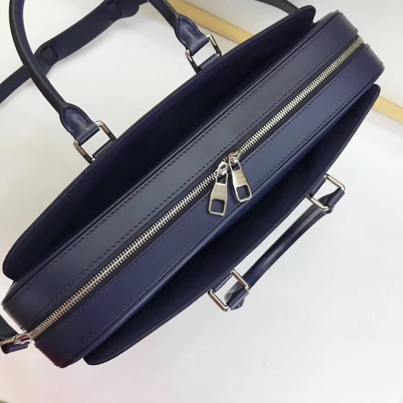 L0vis Vvtt0n Dandy MM Epi Leather Bag Blue Replica M54405