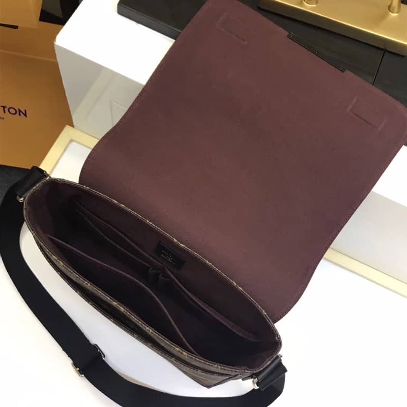 L0vis Vvtt0n District MM Crossbody Shoulder Bag Replica M40934